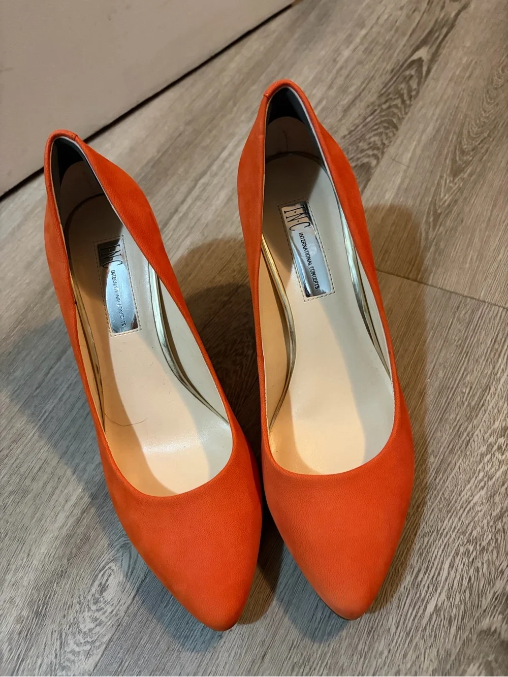 INC ZITAH Orange Pointed-Toe Mid Heel Pumps 7.5
